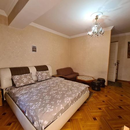 Hotel Bu Tbilisi Ngoại thất bức ảnh