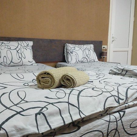 Hotel Bu Tbilisi Ngoại thất bức ảnh