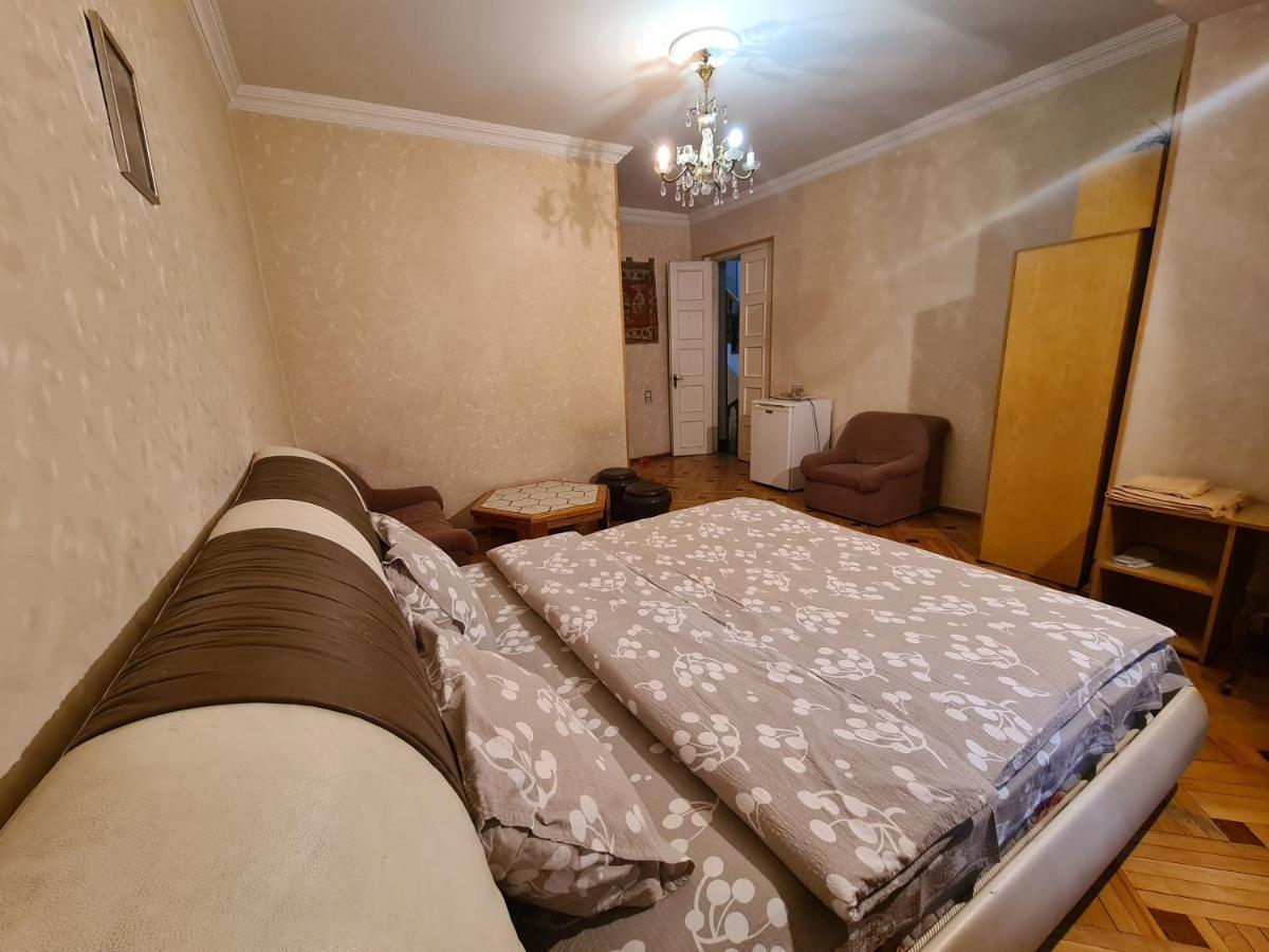 Hotel Bu Tbilisi Ngoại thất bức ảnh