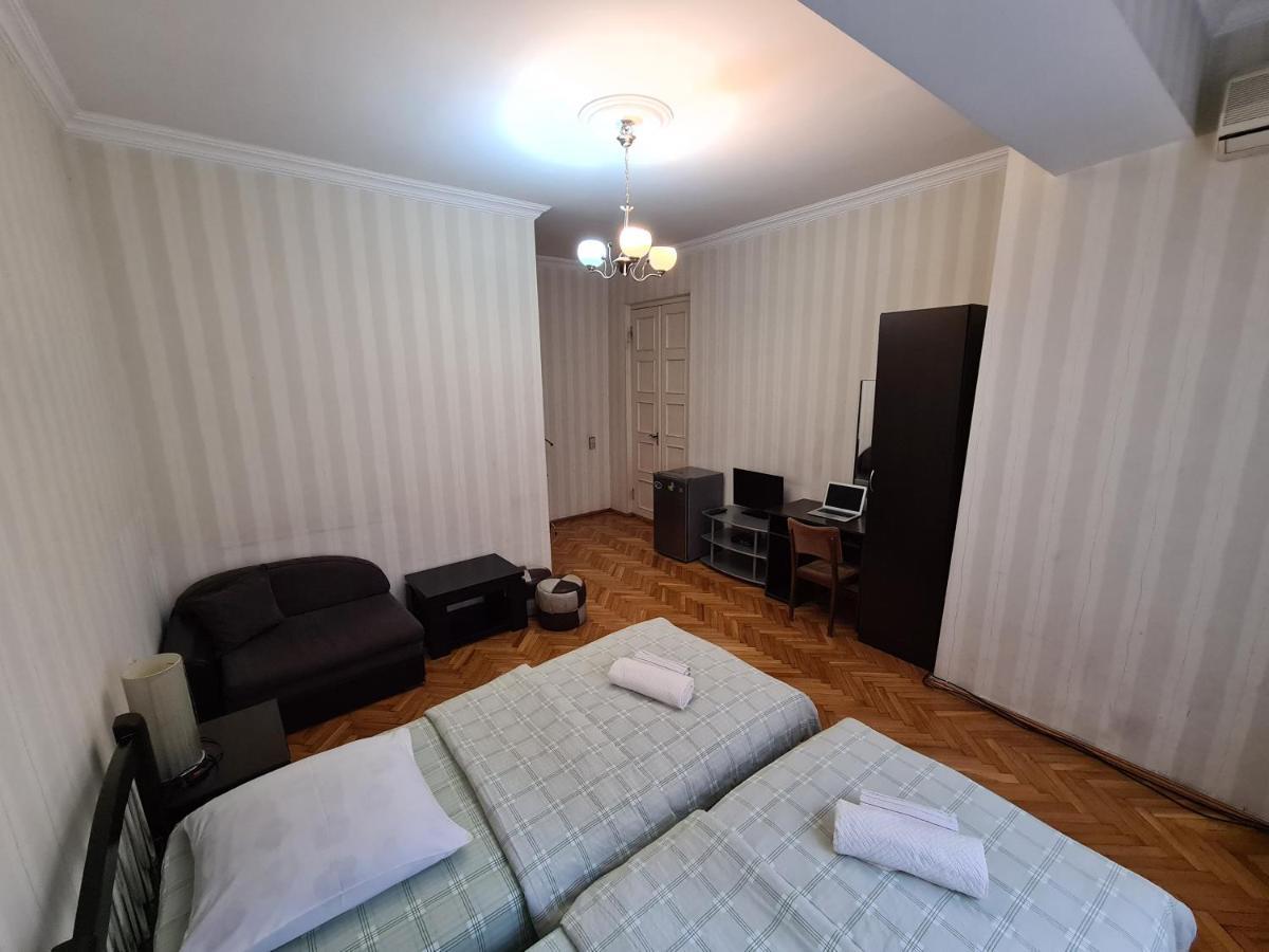 Hotel Bu Tbilisi Ngoại thất bức ảnh