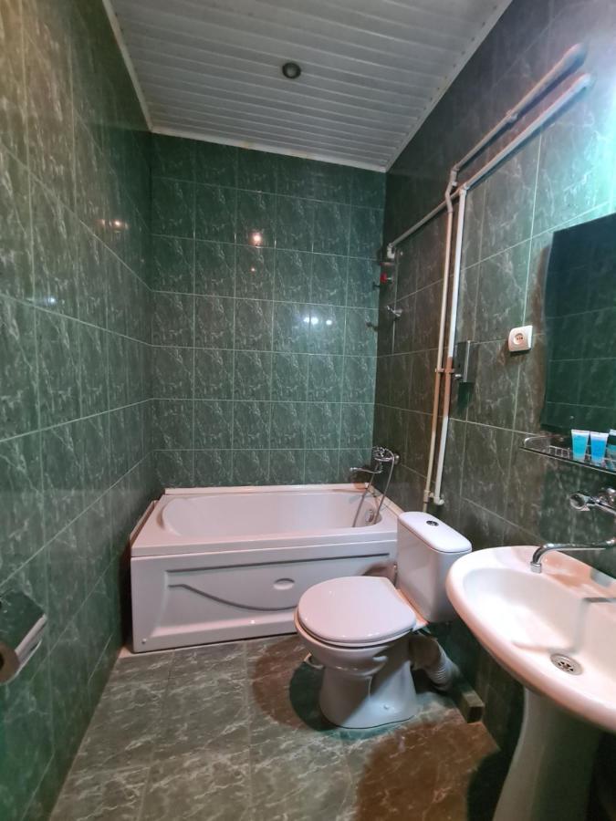 Hotel Bu Tbilisi Ngoại thất bức ảnh